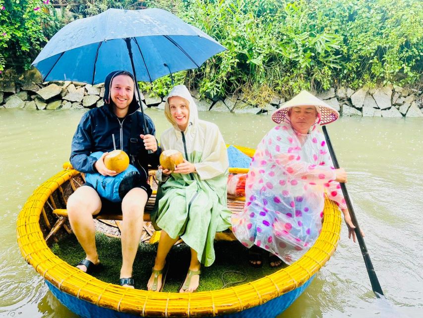 Hoi An: Hoi An Basket Boat Ride in Water Coconut Forest - The spinning boat show, folk singing, and the noise factor