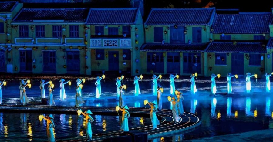 Hoi An Impression Theme Park and Memories Show Tickets - Hoi An Memories, the 1 km stage show you did not know you needed