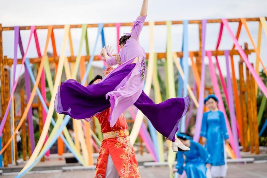 Hoi An Impression Theme Park and Memories Show Tickets - Fishermen performances, and why the watery stage works