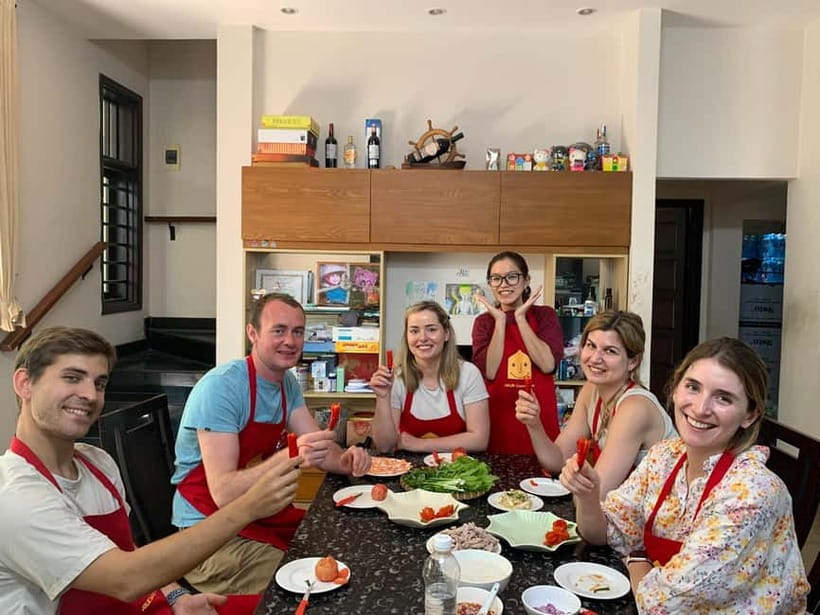 Hoi An: Jolie Cooking Class - Hands-on cooking in a home-style kitchen
