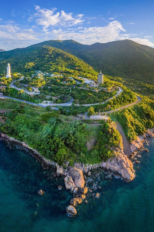 Hoi An: Lady Buddha, Marble Mountains, Coconut & Hoi An Tour - Hoi An Ancient Town with Phuc Kien Pagoda and the Japanese Bridge