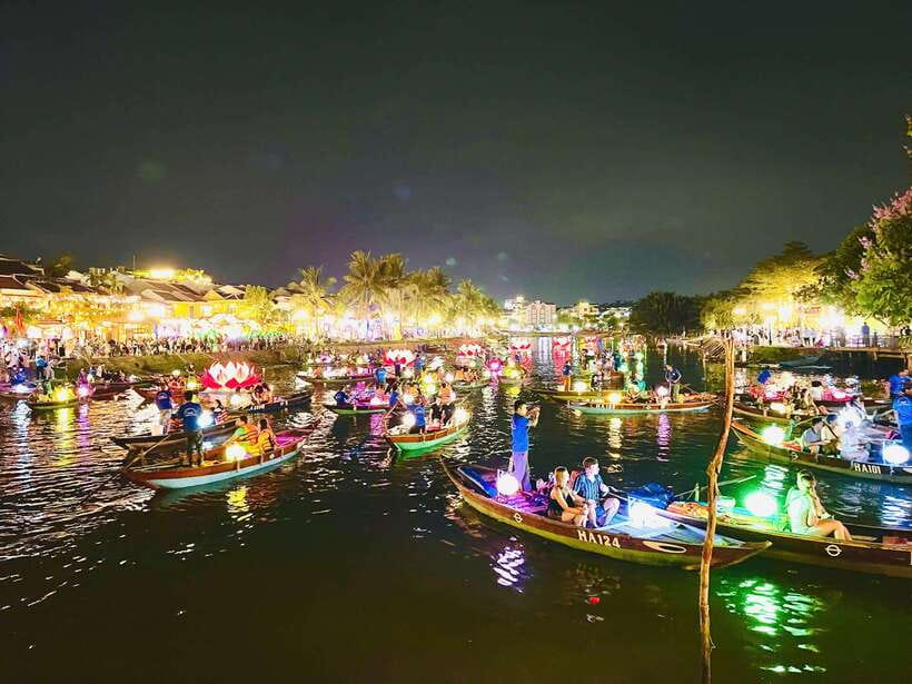 Hoi An: Lantern Boat Ride on the Hoai River - Meeting at Kazimierz Kwiatkowsky Square, then straight to the dock