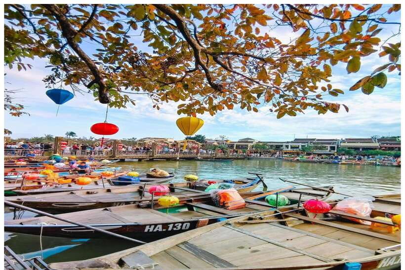 Hoi An : Lantern Boat Trip & Release Lantern - Timing Tips, Crowds, and When to Go for the Best Night