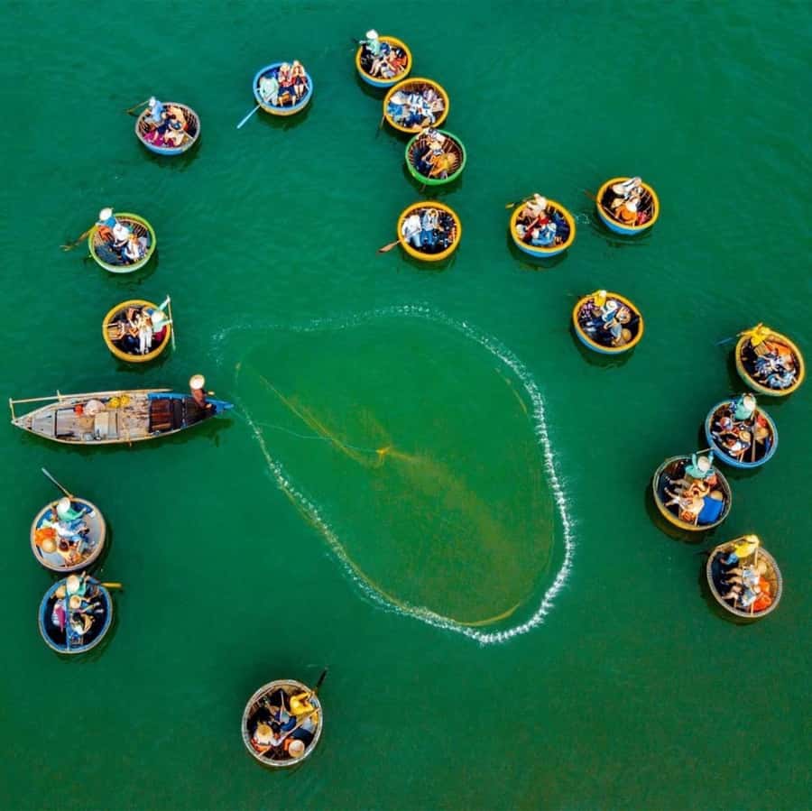 Hoi An: Lantern Making, Basket Boat, and Cooking Class - The Market Stop: Picking Ingredients Like a Local