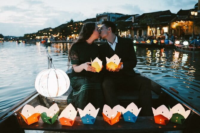 Hoi An Lantern Shop & Boat Photoshoot – Night Experience - How the 45 Minute Session Moves (and How Not to Feel Rushed)