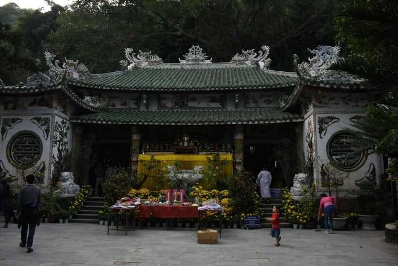Hoi An: Marble Mountain, Am Phu Cave and Monkey Mountain - Two Tour Options From Hoi An, And How To Pick