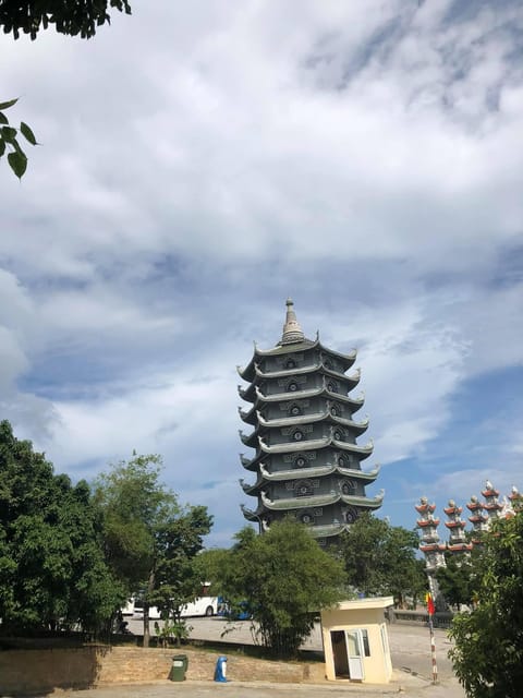 Hoi An : Marble Mountains and My Son Sanctuary Full Day Trip - Marble Mountains: Caves, Pagodas, and Âm Phủ Cave Photos