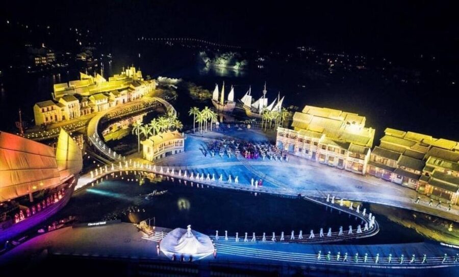 Hoi An: Memories Show and Impression Theme Park Tickets - Lang Viet Area: Ancient Houses, Cuisine, and Bài Chòi