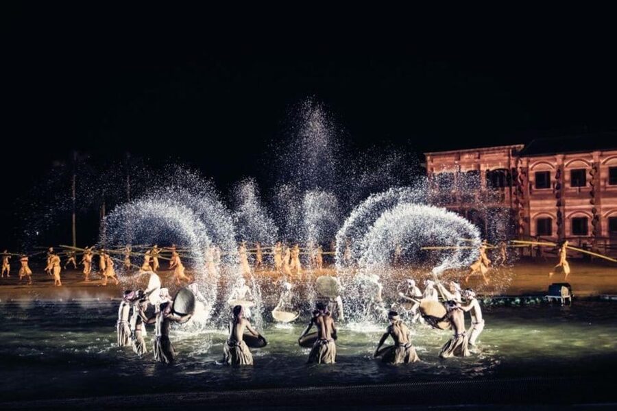 Hoi An: Memories Show and Impression Theme Park Tickets - Memories Show at 20:00: Ao Dai, 500 Performers, and Modern Staging