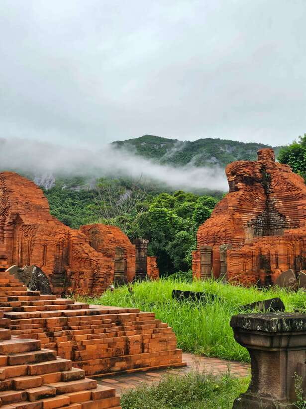 Hoi An: My Son Sanctuary Early Morning w. Champa Food Brunch - My take: is this early My Son tour worth the wake-up