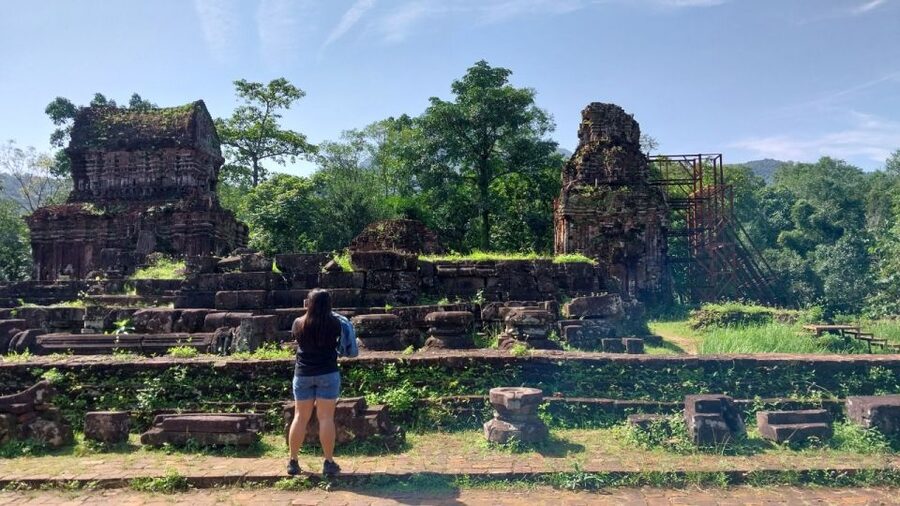 Hoi An: My Son Sanctuary Sunrise & Boat Trip w. Breakfast - Breakfast inside the My Son morning rhythm