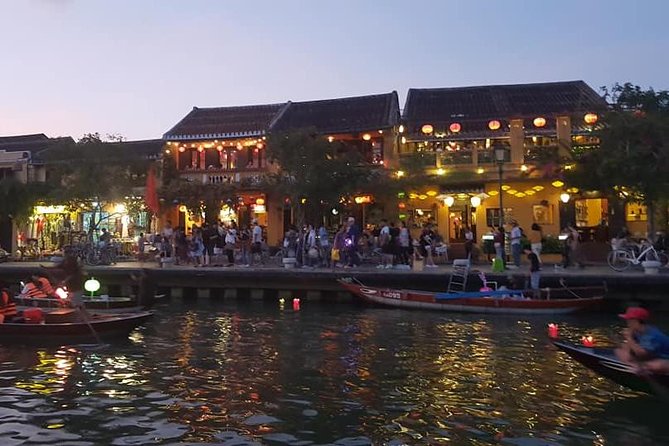 Hoi An Nightlife Tour with Hoi An Ancient Walking Tour, Boat Ride, Night Market - Who Your Guide Really Is, and Why English Matters