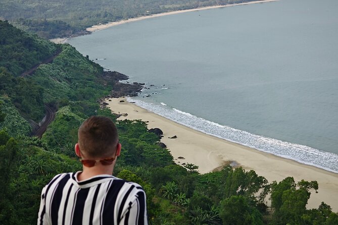 Hoi An: Private Car To Hue via Many Attraction(One-way) - Hotel pickup in Hoi An, drop-off in Hue, and a driver who keeps it smooth