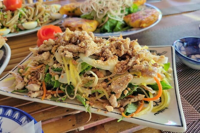 Hoi An Private Seafood Cooking Class/Oyster Cooking Experience - Seafood market to cooking station, the way it should be