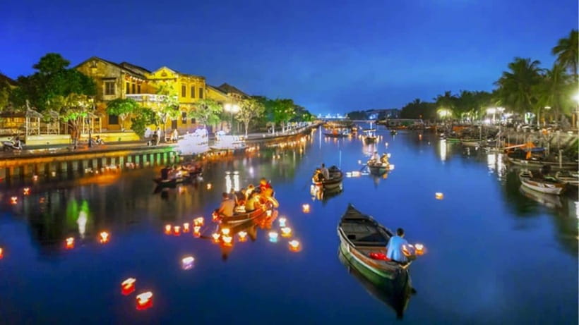 Hoi An: River Lantern Boat Experience with Free 5G eSIM - Discounts for art and tailor services on Tran Phu and Nguyen Thai Hoc