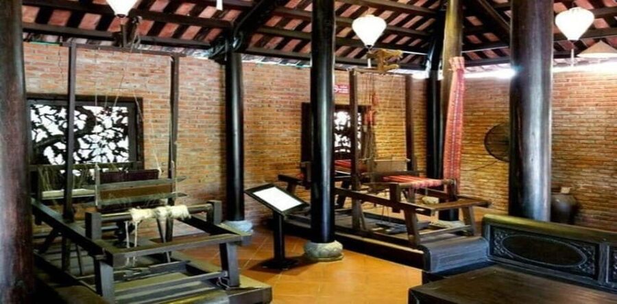 Hoi An: Silk Process, Lantern Making Workshop & Local Food - Mulberry gardens and silkworm-breeding houses, the start of the process