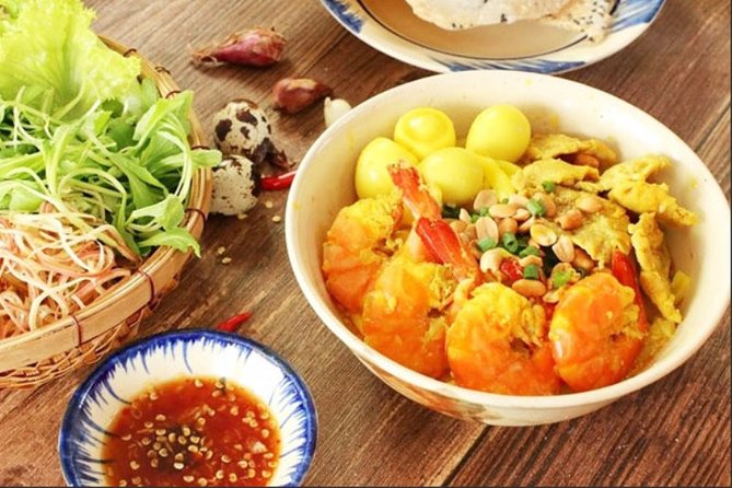 Hoi An Street Food Tour- The Real Taste Of Hoi An - Stop 3: Quang noodles soup at Mì Quảng Ông Hai (Mr. Hai Noodles)