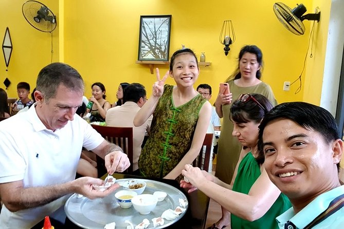 Hoi An Street Food Tour- The Real Taste Of Hoi An - Stop 5: BBQ at Bale Well restaurant to end strong