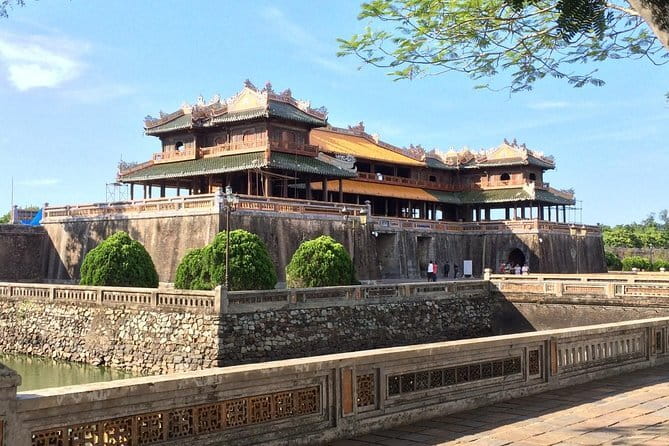 Hoi An to Dong Hoi rides by Private Car service - Why This Transfer Feels Like a Mini Sightseeing Tour
