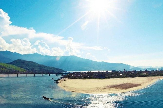 Hoi An to Hue by Private Car via Many Scenic Stopovers - A beach break at Da Nang, My Khe Beach