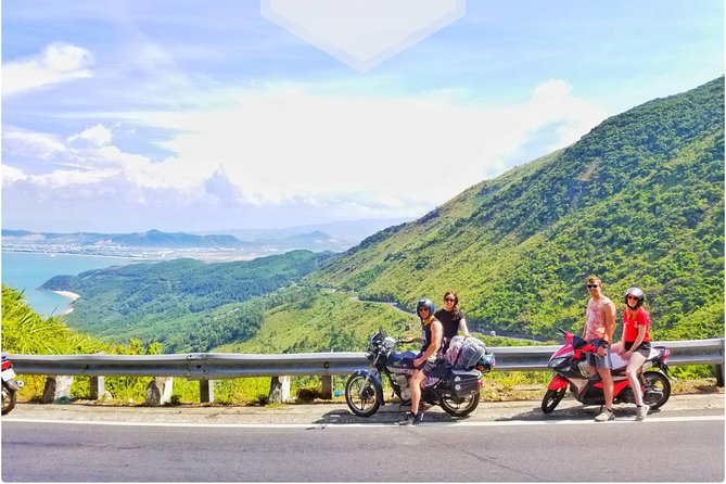 Hoi An to Hue via Hai Van pass and waterfall - Stop 6: Tam Giang Lagoon, where you can watch work and life