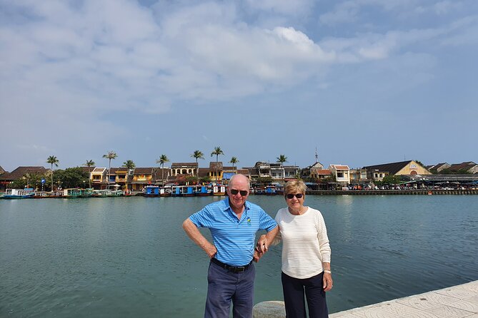 Hoi An town private walking tour with boat trip - Herbal Tea Moment and the Small Cultural Breaks