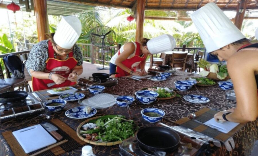 Hoi An: Traditional Cooking Class & meal with Local Family - Key Highlights You’ll Care About
