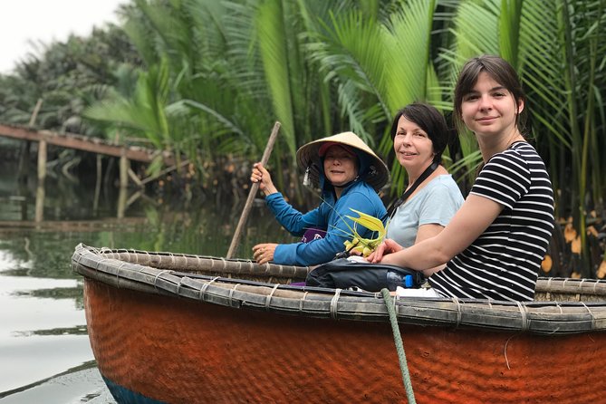 HOI AN Vegetable Village, Basket Boat, Palm Forest PRIVATE TOUR - The Optional Meal and How to Choose Your Booking