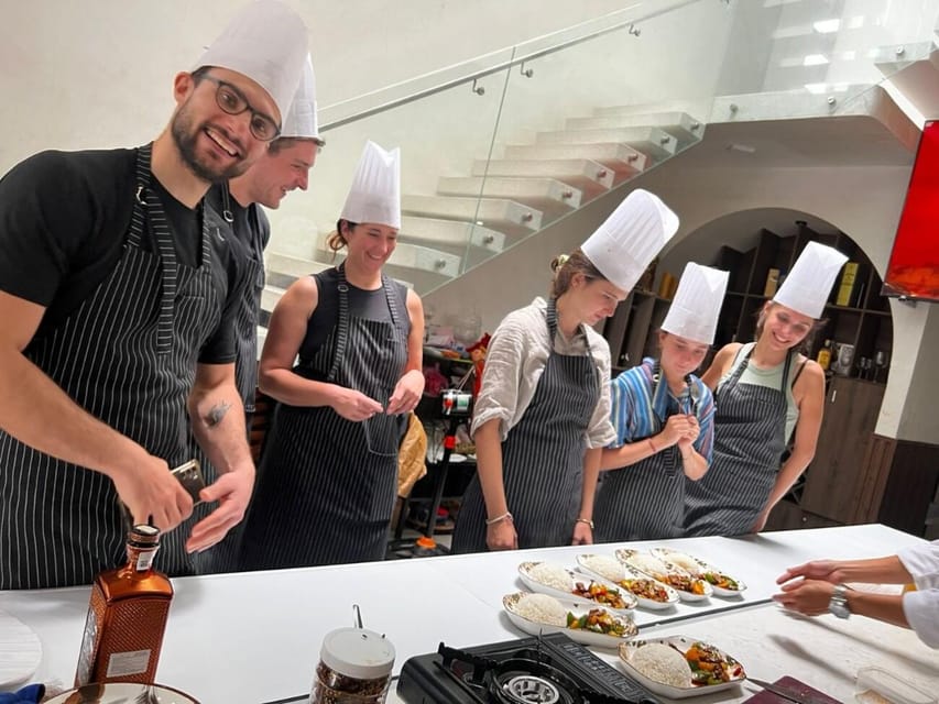 Hoi An:Vegetarian Cooking Class & Explore Market wChef Thanh - Chef Thanh’s Teaching Style: Clear Steps, Real Interaction