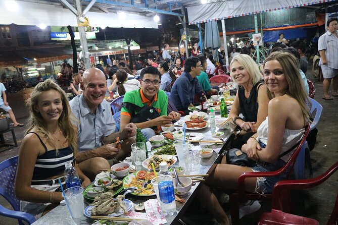 Hoi An Vespa By Night Street Food Tour - The food plan: tastings that move from snack to meal
