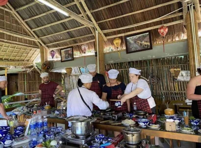 Hoi An : Vietnamese Cooking Class with Phở and Eco Tour - What you cook: phở plus three classic Vietnamese dishes