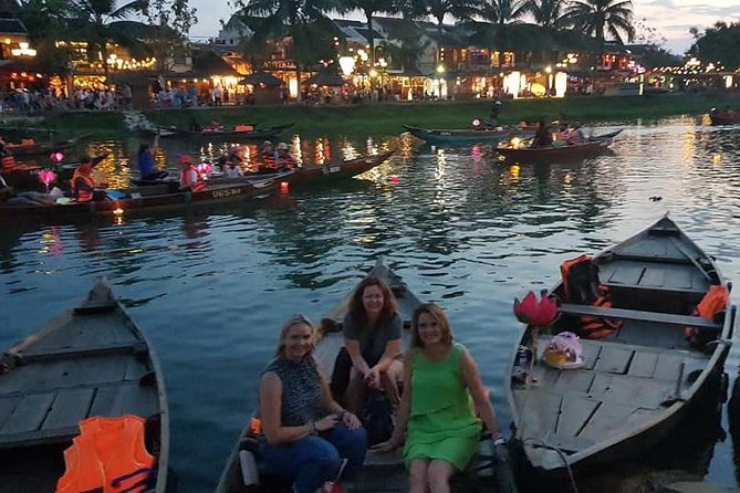 Hoi An Walking City Afternoon & Evening- Night Market- Boat ride - Meeting Up, Transport, and What the 5 Hours Really Feel Like