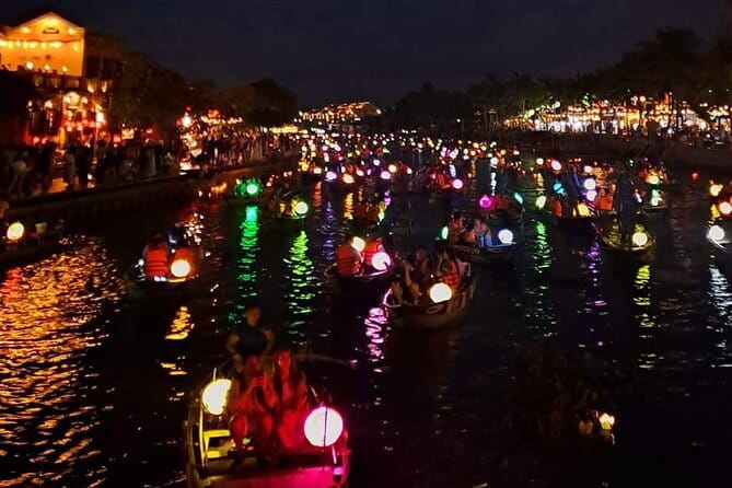 Hoi An Walking Tour, Sampan Boat Trip , Foodie Tour by Night - Heritage Walking Stops: From Merchant Houses to the Japanese Covered Bridge