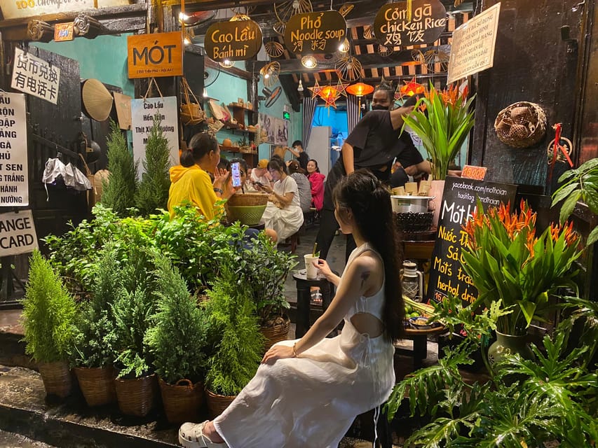 Hoian Old Town - Immersive Free Walking Tour - Price and your UNESCO ticket math, the part to budget up front