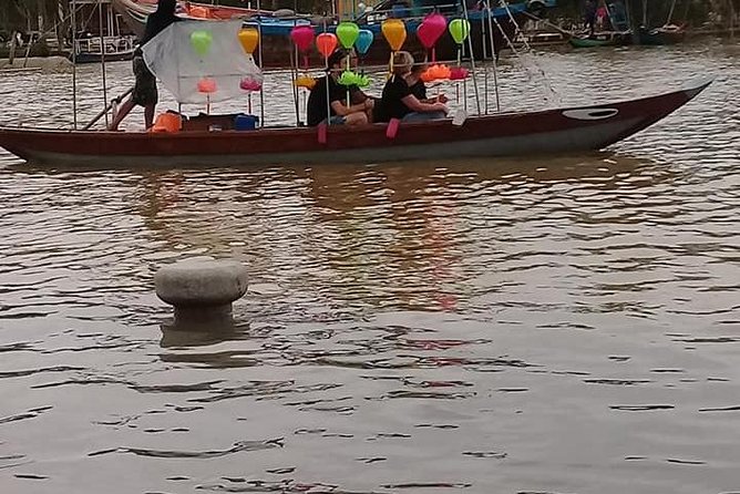 HoiAn Small Boat By Night on Bach Dang River - Price and Value: Is $9 Actually Good?
