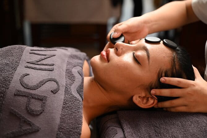 Hot Stone Massage For Full Body Blood Circulation At Da Nang - Key highlights to look for