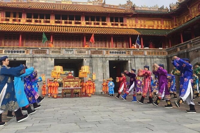 HUE City 1 Day Guided Tours from Da Nang City - Hue Imperial City and the UNESCO citadel area