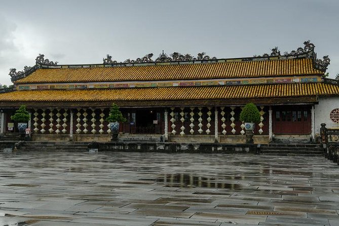 Hue City and The Citadel via Hai Van Pass Daily Small Group Tour - Noon Gate, Mieu Temple, and Thai Hoa Palace: the “inside the complex” hits