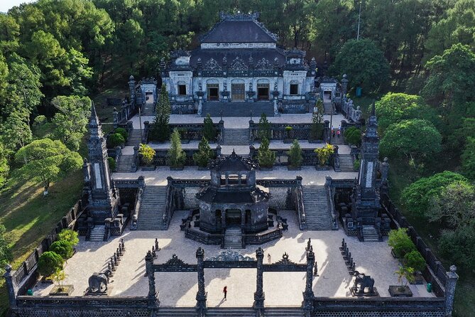 Hue City Day Tour with Dragon Boat from Hue or Danang, Hoi An - Motorbike and Private Car Options, How Transport Changes the Vibe