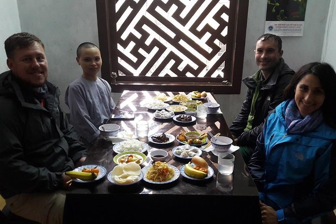 Hue City Day Tour with Dragon Boat from Hue or Danang, Hoi An - Thien Mu Pagoda and the Perfume River Dragon Boat Break