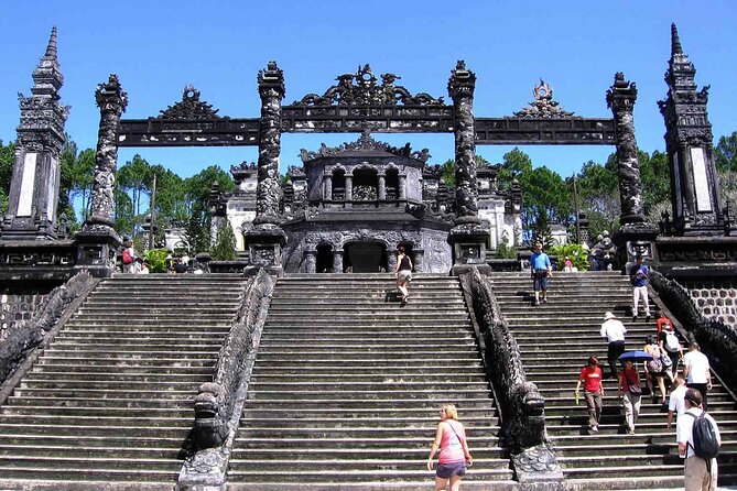 Hue city tour from Hoi An or Da Nang - Private tour - Thien Mu Pagoda and the Stories Behind the Skyline
