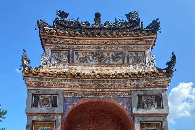 Hue City Tour via Hai Van Pass - Private Guided Tour - Riding Hai Van Pass to make the journey worth it