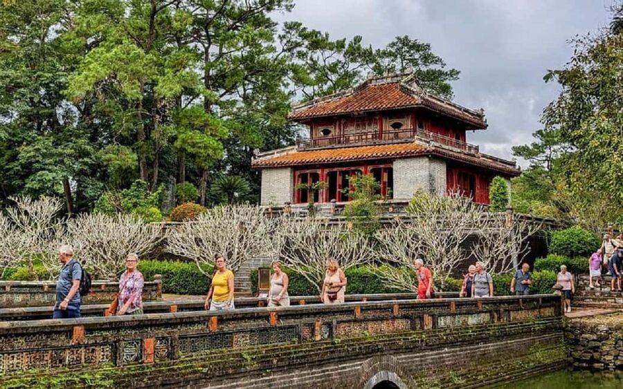 Hue Full-Day Tour from Da Nang/Hoi An with Imperial City - Practical tips so your long day feels easier
