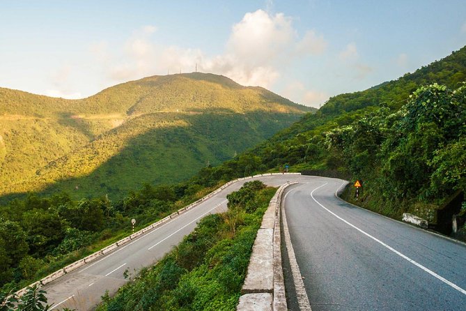 Hue Imperial City & Hai Van Pass Small Group Tour from Da Nang – Full Day - Tomb of Khai Dinh: why this tomb feels like a palace