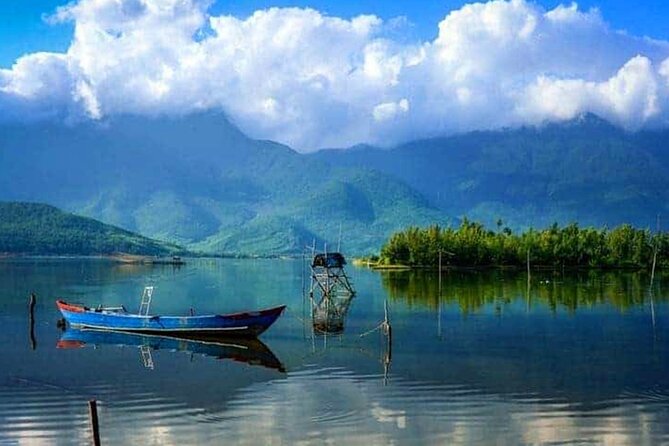 Hue Imperial City Private Tour From Hoi An / Da Nang - Thien Mu Pagoda on the Perfume River: spiritual landmark with strong identity