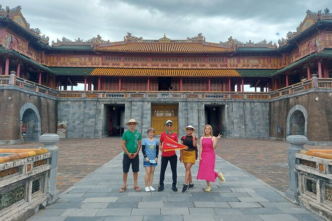 Hue Imperial City Private Tour with Local Experts - Thien Mu Pagoda, a calm contrast before you tackle the tomb