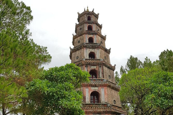 Hue Imperial City Private Tour with Royal Lunch - Hue Imperial City: citadel and forbidden city, without the crowd stress