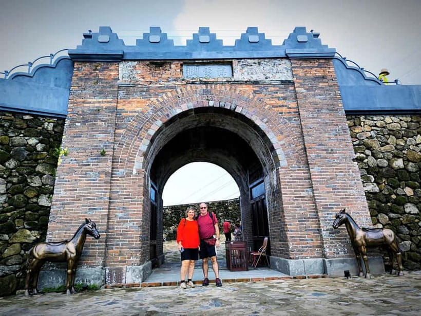 Hue: Private Transfer to/from Hoi An via Sightseeing Stops - Price and what you should budget beyond the transfer