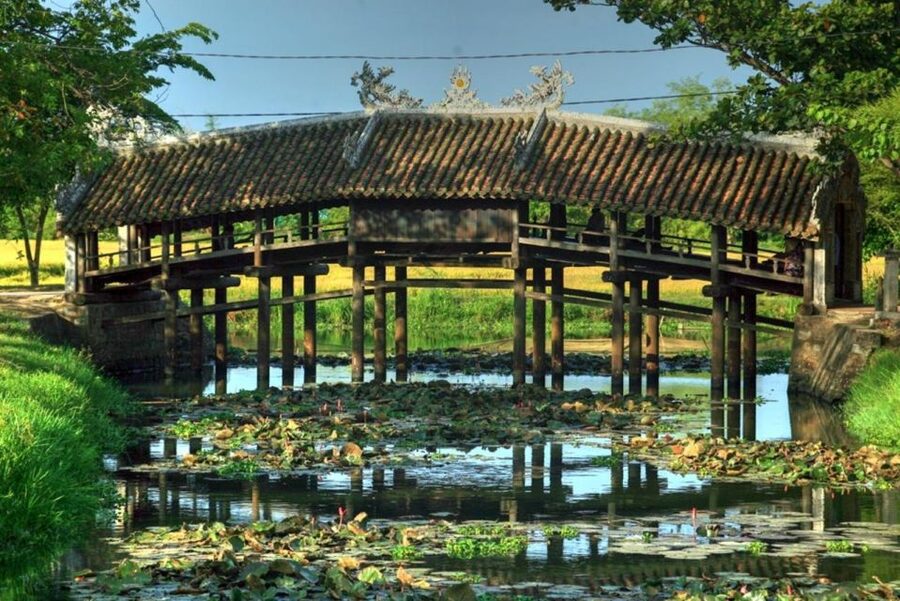 Hue to Hoi An by bus: Hai Van Pass, Lang Co, Marble mountain - Key points before you go