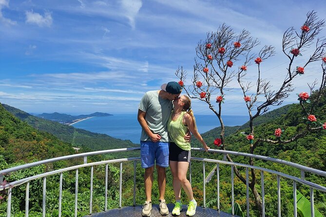Hue to Hoi An by Car Sightseeing Hai Van Pass, Monkey Mountain - Turning Hue to Hoi An into an actual sightseeing day